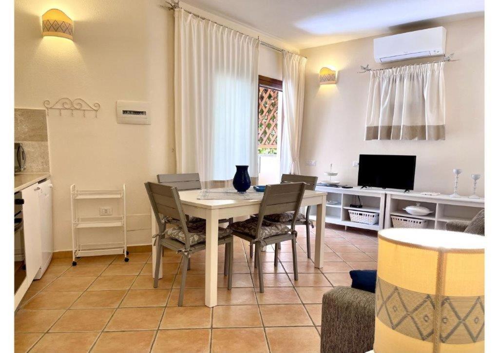 Appartamento Le Residenze Sul Mare B6 Porto Ottiolu Esterno foto