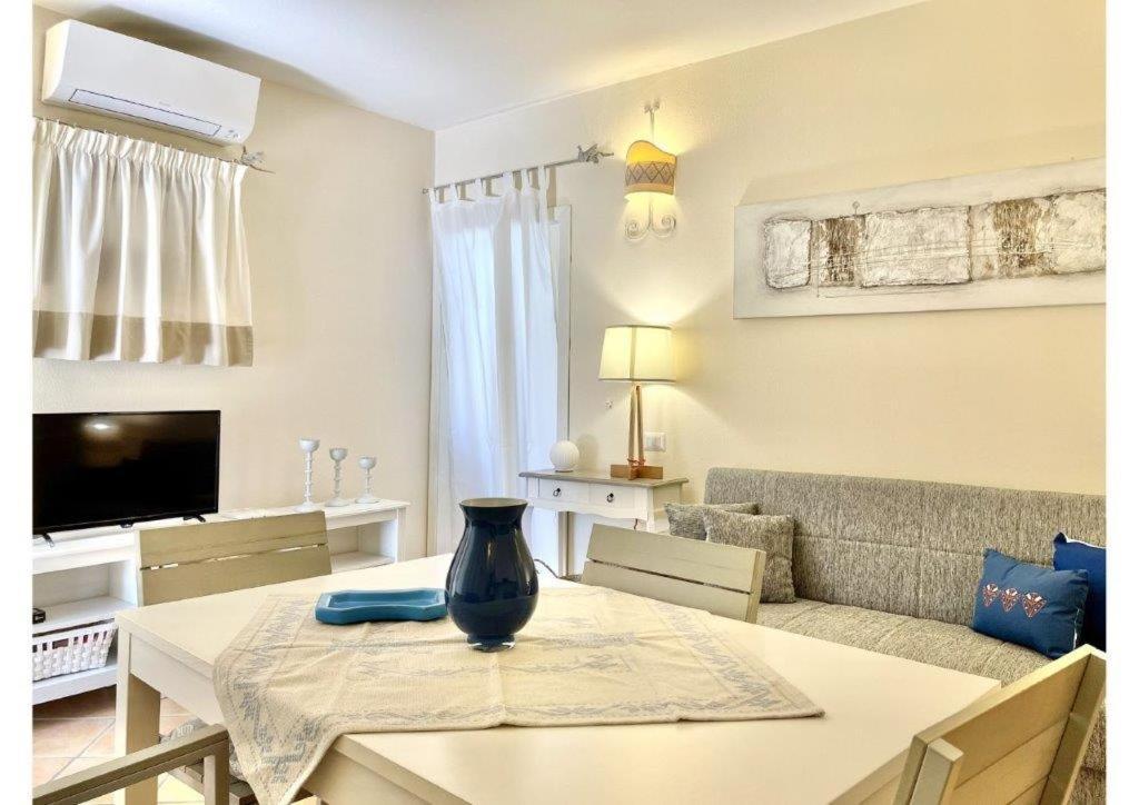 Appartamento Le Residenze Sul Mare B6 Porto Ottiolu Esterno foto